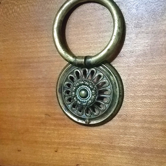 Antique Art Deco Pull Knobs set of 8 - Picture 10 of 14